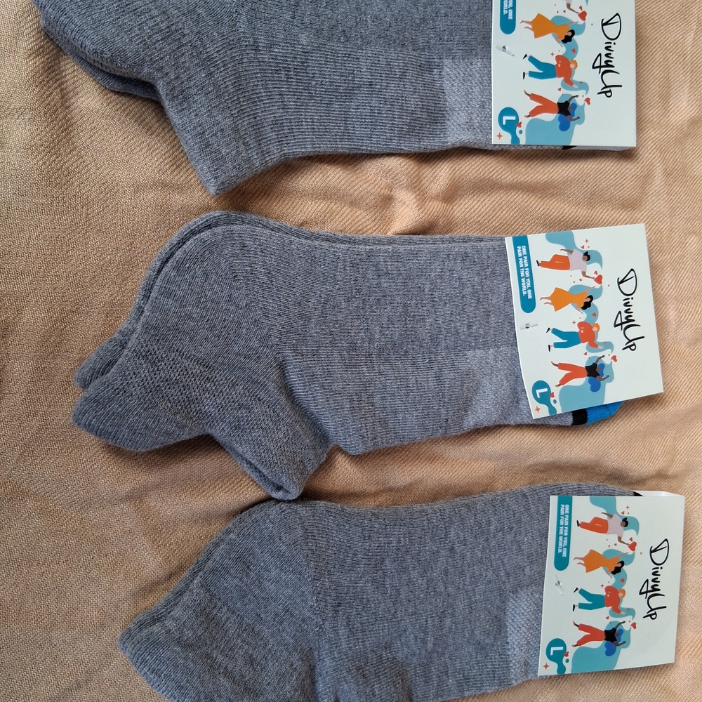 Light Gray No-Show Socks - 3 Pack